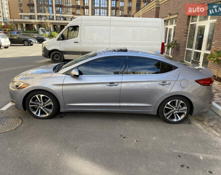 Хендай Элантра 2016 в Киеве на Automoto.ua Серый Хендай Элантра, объемом двигателя 2 л и пробегом 122 тыс. км за 14000 $, фото 9 на Automoto.ua