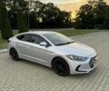 Серый Хендай Элантра, объемом двигателя 2 л и пробегом 180 тыс. км за 9500 $, фото 1 на Automoto.ua