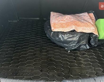 Серый Хендай Элантра, объемом двигателя 1.59 л и пробегом 179 тыс. км за 10699 $, фото 11 на Automoto.ua