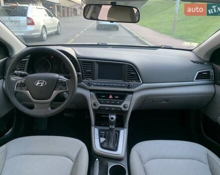 Сірий Хендай Елантра, об'ємом двигуна 2 л та пробігом 169 тис. км за 11700 $, фото 15 на Automoto.ua