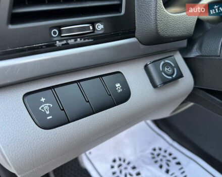 Сірий Хендай Елантра, об'ємом двигуна 2 л та пробігом 135 тис. км за 10899 $, фото 17 на Automoto.ua