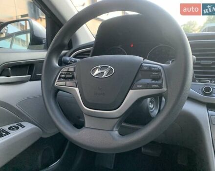 Сірий Хендай Елантра, об'ємом двигуна 2 л та пробігом 169 тис. км за 11700 $, фото 17 на Automoto.ua