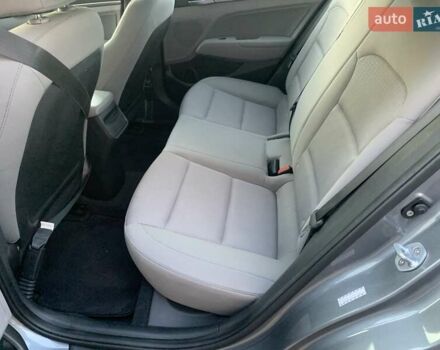 Сірий Хендай Елантра, об'ємом двигуна 2 л та пробігом 169 тис. км за 11700 $, фото 13 на Automoto.ua