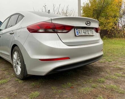 Серый Хендай Элантра, объемом двигателя 2 л и пробегом 115 тыс. км за 11300 $, фото 4 на Automoto.ua