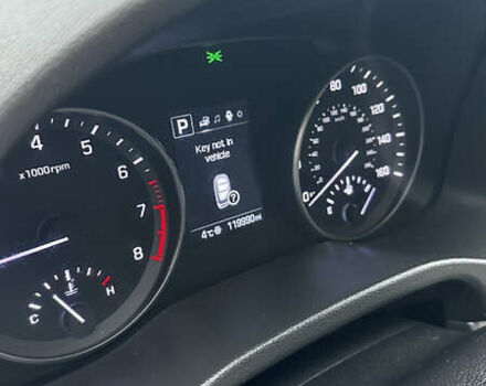 Серый Хендай Элантра, объемом двигателя 2 л и пробегом 190 тыс. км за 10200 $, фото 11 на Automoto.ua