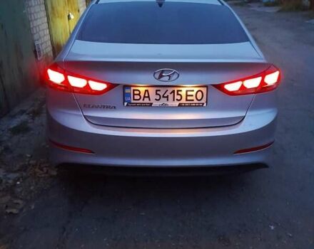 Серый Хендай Элантра, объемом двигателя 2 л и пробегом 95 тыс. км за 12500 $, фото 7 на Automoto.ua