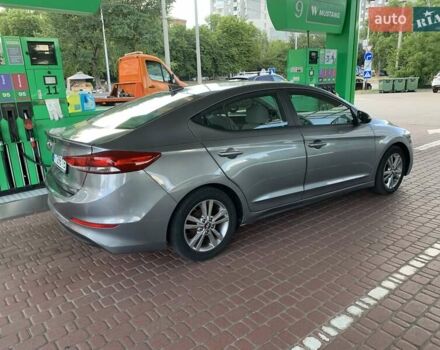 Сірий Хендай Елантра, об'ємом двигуна 2 л та пробігом 169 тис. км за 11700 $, фото 2 на Automoto.ua