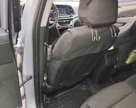 Серый Хендай Элантра, объемом двигателя 2 л и пробегом 179 тыс. км за 13800 $, фото 32 на Automoto.ua