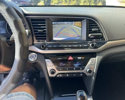 Серый Хендай Элантра, объемом двигателя 2 л и пробегом 151 тыс. км за 303 $, фото 5 на Automoto.ua