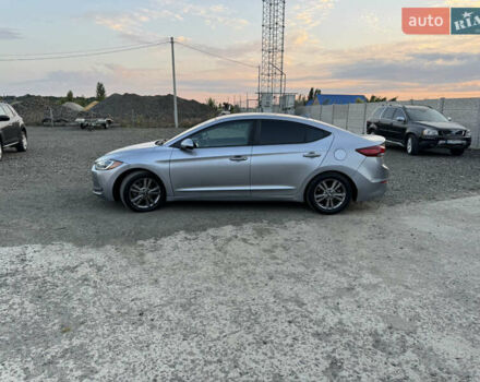 Сірий Хендай Елантра, об'ємом двигуна 2 л та пробігом 135 тис. км за 10899 $, фото 9 на Automoto.ua
