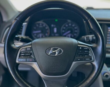 Серый Хендай Элантра, объемом двигателя 2 л и пробегом 199 тыс. км за 11299 $, фото 21 на Automoto.ua