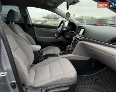 Серый Хендай Элантра, объемом двигателя 2 л и пробегом 135 тыс. км за 9999 $, фото 26 на Automoto.ua