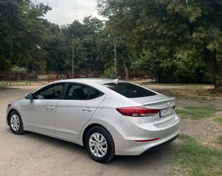 Серый Хендай Элантра, объемом двигателя 2 л и пробегом 173 тыс. км за 10850 $, фото 2 на Automoto.ua