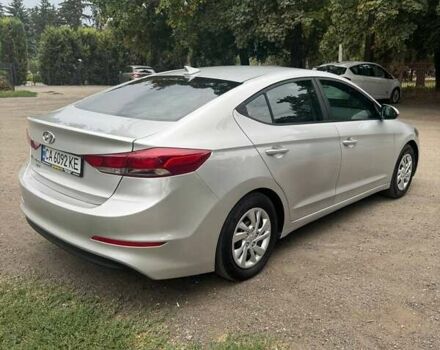 Серый Хендай Элантра, объемом двигателя 2 л и пробегом 173 тыс. км за 10850 $, фото 3 на Automoto.ua