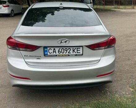 Серый Хендай Элантра, объемом двигателя 2 л и пробегом 173 тыс. км за 10850 $, фото 4 на Automoto.ua
