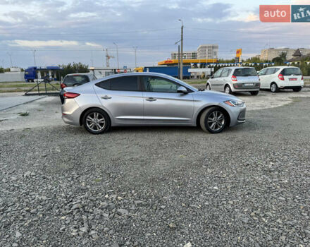 Сірий Хендай Елантра, об'ємом двигуна 2 л та пробігом 135 тис. км за 10899 $, фото 3 на Automoto.ua