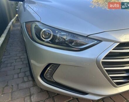 Серый Хендай Элантра, объемом двигателя 2 л и пробегом 198 тыс. км за 12500 $, фото 14 на Automoto.ua