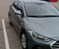 Сірий Хендай Елантра, об'ємом двигуна 1.6 л та пробігом 176 тис. км за 12500 $, фото 1 на Automoto.ua