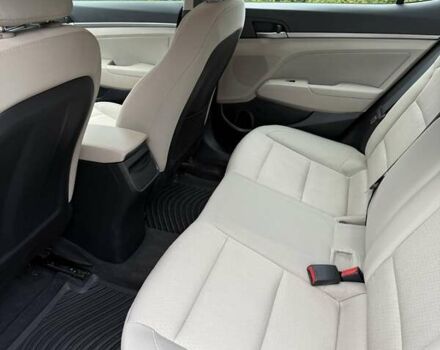 Серый Хендай Элантра, объемом двигателя 2 л и пробегом 115 тыс. км за 11150 $, фото 33 на Automoto.ua