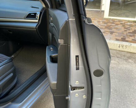 Хендай Элантра 2016 в Киеве на Automoto.ua Серый Хендай Элантра, объемом двигателя 2 л и пробегом 122 тыс. км за 14000 $, фото 41 на Automoto.ua