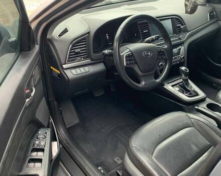 Серый Хендай Элантра, объемом двигателя 2 л и пробегом 122 тыс. км за 9500 $, фото 29 на Automoto.ua