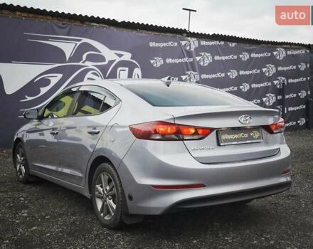 Серый Хендай Элантра, объемом двигателя 2 л и пробегом 147 тыс. км за 10499 $, фото 5 на Automoto.ua