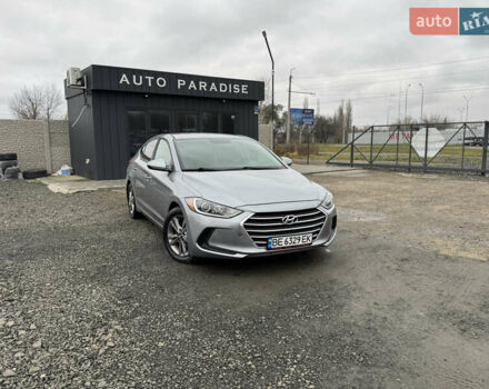 Серый Хендай Элантра, объемом двигателя 2 л и пробегом 135 тыс. км за 9999 $, фото 1 на Automoto.ua