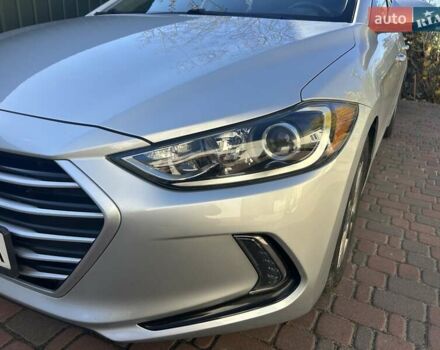 Серый Хендай Элантра, объемом двигателя 2 л и пробегом 198 тыс. км за 12500 $, фото 13 на Automoto.ua