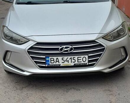 Серый Хендай Элантра, объемом двигателя 2 л и пробегом 95 тыс. км за 12500 $, фото 1 на Automoto.ua