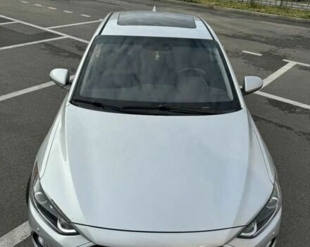 Сірий Хендай Елантра, об'ємом двигуна 2 л та пробігом 110 тис. км за 8800 $, фото 14 на Automoto.ua