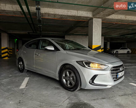 Серый Хендай Элантра, объемом двигателя 2 л и пробегом 160 тыс. км за 12900 $, фото 8 на Automoto.ua