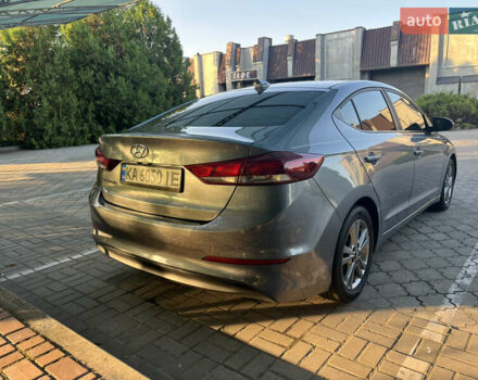 Сірий Хендай Елантра, об'ємом двигуна 2 л та пробігом 158 тис. км за 11000 $, фото 15 на Automoto.ua