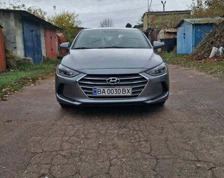 Хендай Элантра 2017 в Кропивницком (Кировограде) на Automoto.ua Серый Хендай Элантра, объемом двигателя 2 л и пробегом 177 тыс. км за 10900 $, фото 3 на Automoto.ua