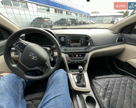 Серый Хендай Элантра, объемом двигателя 2 л и пробегом 135 тыс. км за 12300 $, фото 15 на Automoto.ua