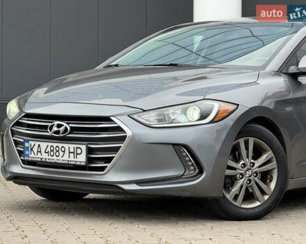 Сірий Хендай Елантра, об'ємом двигуна 2 л та пробігом 148 тис. км за 9900 $, фото 1 на Automoto.ua