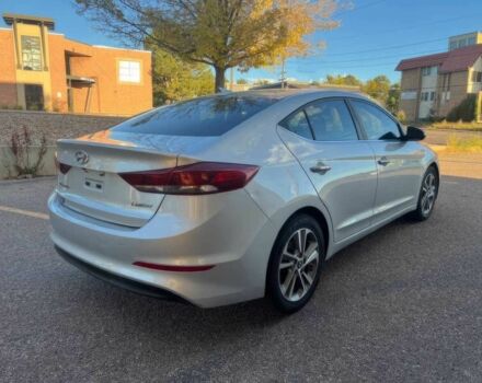 Сірий Хендай Елантра, об'ємом двигуна 2 л та пробігом 68 тис. км за 4600 $, фото 5 на Automoto.ua