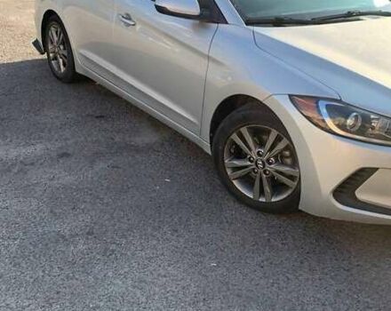 Серый Хендай Элантра, объемом двигателя 2 л и пробегом 144 тыс. км за 10300 $, фото 7 на Automoto.ua