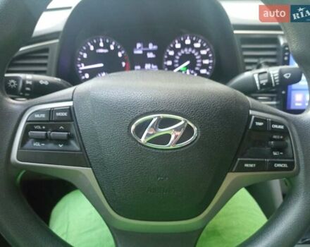 Серый Хендай Элантра, объемом двигателя 2 л и пробегом 160 тыс. км за 12100 $, фото 36 на Automoto.ua