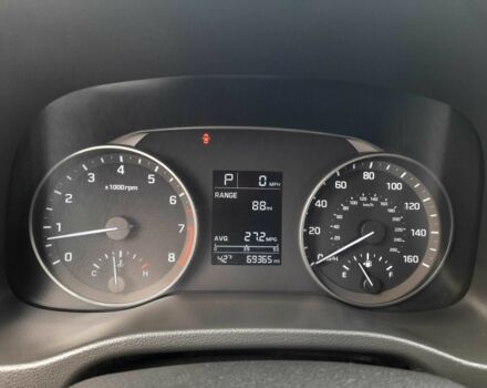 Серый Хендай Элантра, объемом двигателя 2 л и пробегом 69 тыс. км за 11500 $, фото 7 на Automoto.ua