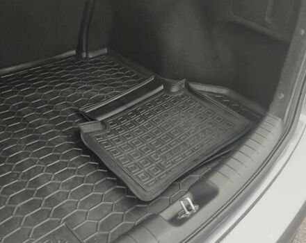 Сірий Хендай Елантра, об'ємом двигуна 2 л та пробігом 74 тис. км за 14700 $, фото 25 на Automoto.ua