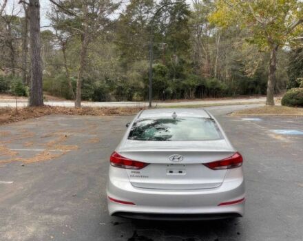 Серый Хендай Элантра, объемом двигателя 2 л и пробегом 54 тыс. км за 9700 $, фото 4 на Automoto.ua