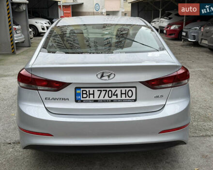 Серый Хендай Элантра, объемом двигателя 1.6 л и пробегом 47 тыс. км за 15800 $, фото 23 на Automoto.ua