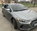 Серый Хендай Элантра, объемом двигателя 2 л и пробегом 165 тыс. км за 11000 $, фото 1 на Automoto.ua