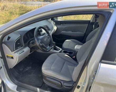 Серый Хендай Элантра, объемом двигателя 2 л и пробегом 157 тыс. км за 12500 $, фото 9 на Automoto.ua