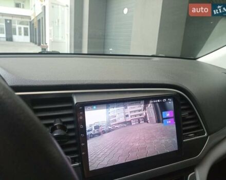 Серый Хендай Элантра, объемом двигателя 2 л и пробегом 160 тыс. км за 12100 $, фото 38 на Automoto.ua