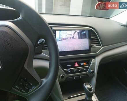 Серый Хендай Элантра, объемом двигателя 2 л и пробегом 160 тыс. км за 12100 $, фото 20 на Automoto.ua