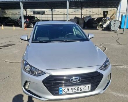 Сірий Хендай Елантра, об'ємом двигуна 2 л та пробігом 114 тис. км за 11500 $, фото 2 на Automoto.ua