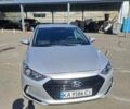 Сірий Хендай Елантра, об'ємом двигуна 2 л та пробігом 114 тис. км за 11500 $, фото 2 на Automoto.ua
