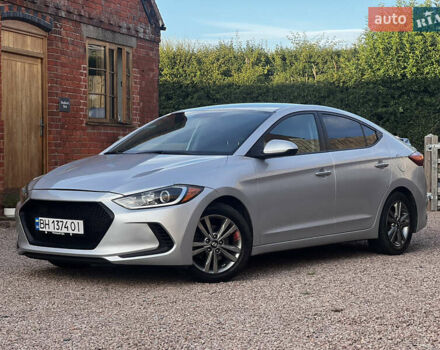 Сірий Хендай Елантра, об'ємом двигуна 2 л та пробігом 101 тис. км за 11900 $, фото 24 на Automoto.ua