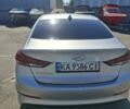 Сірий Хендай Елантра, об'ємом двигуна 2 л та пробігом 114 тис. км за 11500 $, фото 6 на Automoto.ua